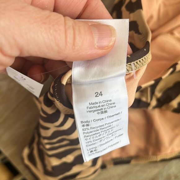 J‎ Crew Front-twist one-piece in zebra stripe Size 24 Tan Black - Picture 7 of 8